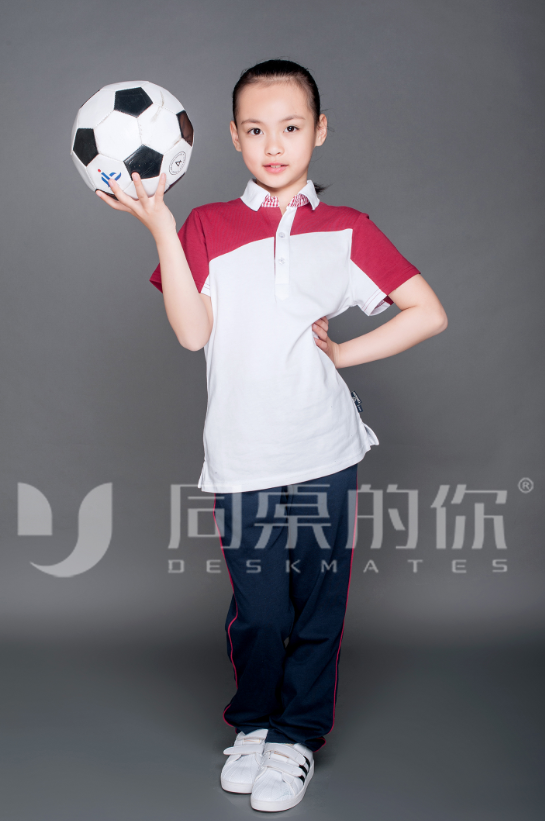 小學(xué)生校服定做需要注意的事項(xiàng)