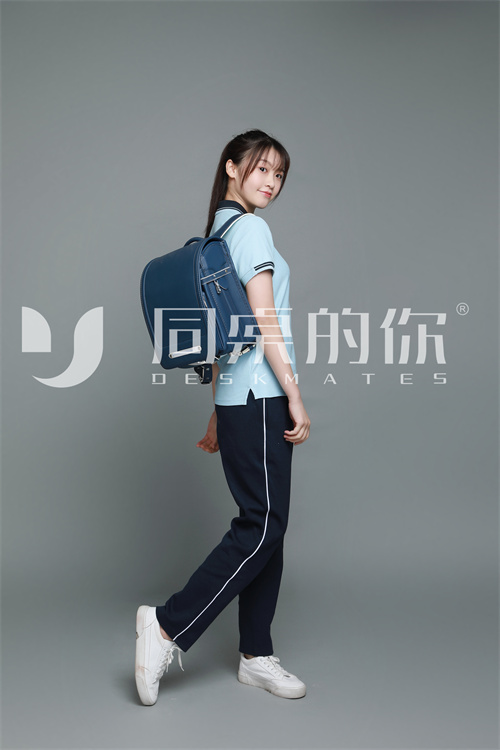 為什么同樣的初中生校服，有的人就保養(yǎng)得當(dāng)呢？